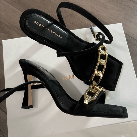 NWT Good American Chain Sandle - Picture 3 of 9